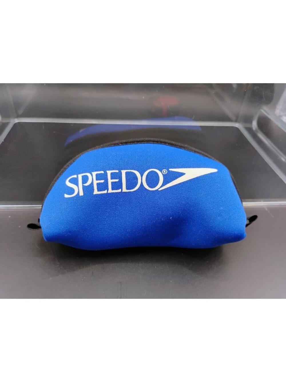Speedo Swim Goggles With Blue Neoprene Case Adjustable Strap Durable
